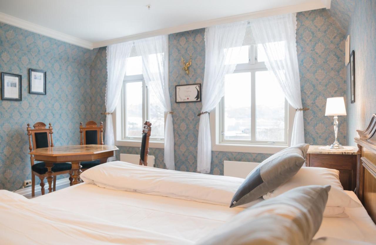 Gloppen Hotell - By Classic Norway Hotels Sandane Exteriér fotografie